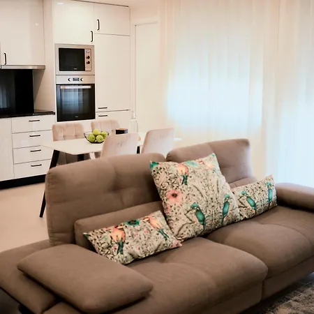 Balili By The Sea Apartment Ferrel (Leiria)